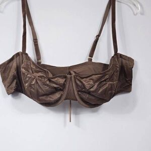 Skims underwire demi cup bra Nwt